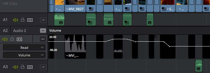 Manipulation des niveaux d'une piste audio (en plus de ceux des éléments) dans la timeline